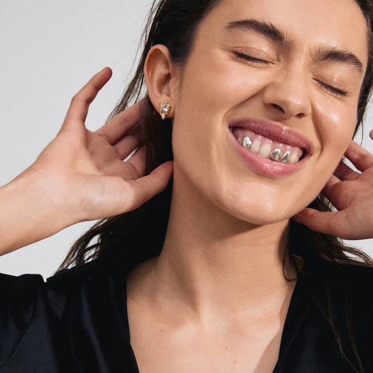 Pilgrim AIAS Recycelte Kristallohrringe Vergoldet