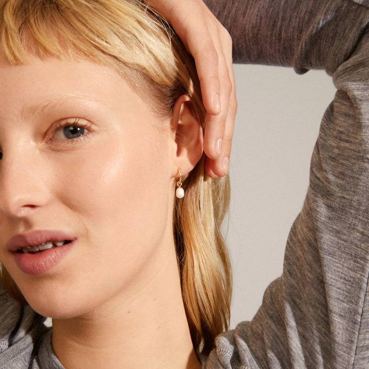 Pilgrim BERTHE Recycelte Perlen-Creolen Vergoldet