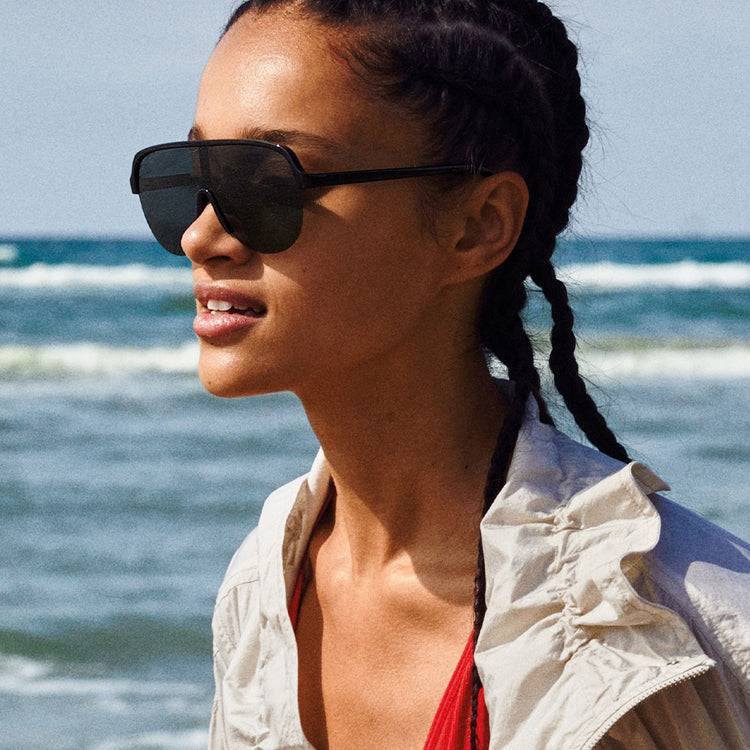 Pilgrim BINNIE Shield Sonnenbrille Schwarz