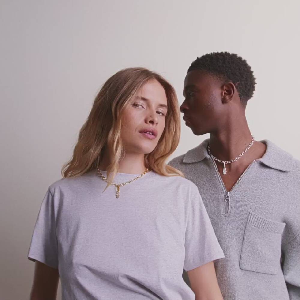 Pilgrim CHARM Recycelter Hamsa-Anhänger, Versilbert