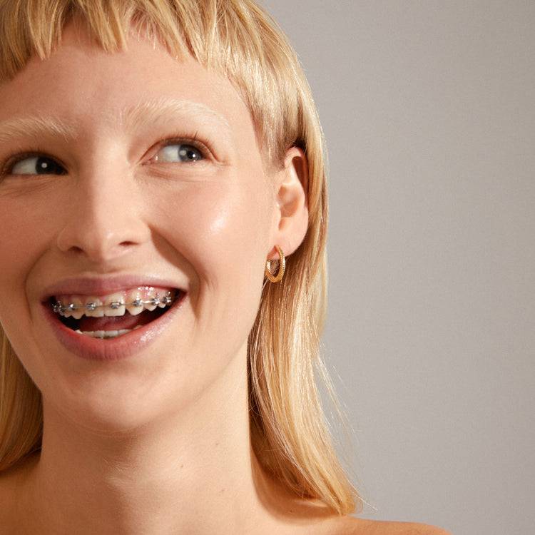 Pilgrim DOMINIQUE Recycelte Creolen Vergoldet