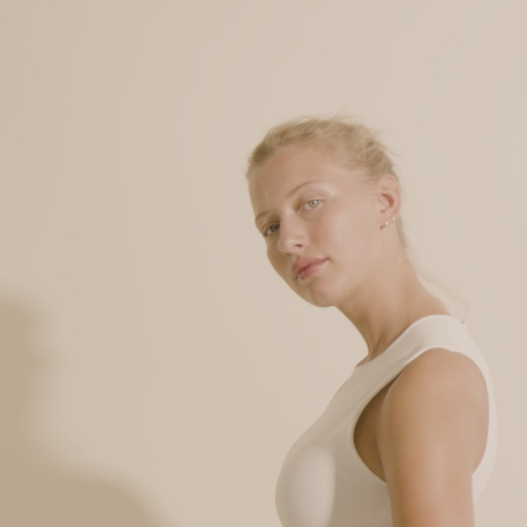 Pilgrim EANNA Recycelte Huggie-Creolen, Versilbert