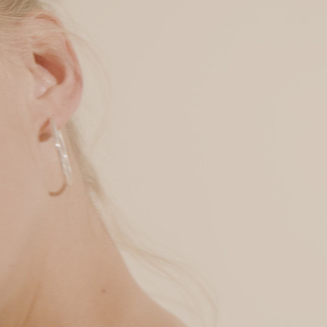 Pilgrim EANNA Recycelte Maxi-Creolen, Versilbert