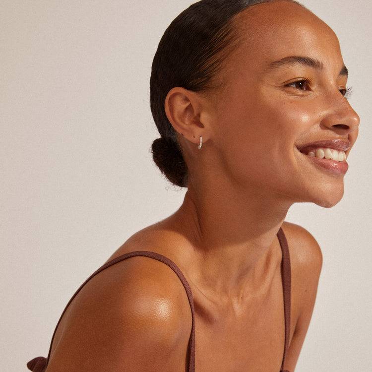 Pilgrim EBNA Kleine Kristall-Creolen, Versilbert