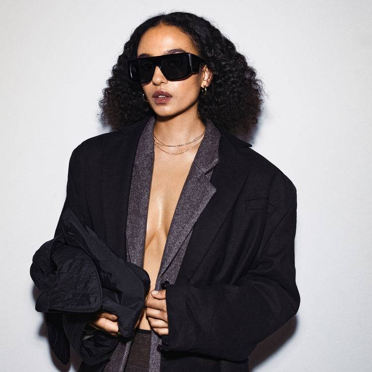 Pilgrim JOHARI Recycelte Sonnenbrille Schwarz