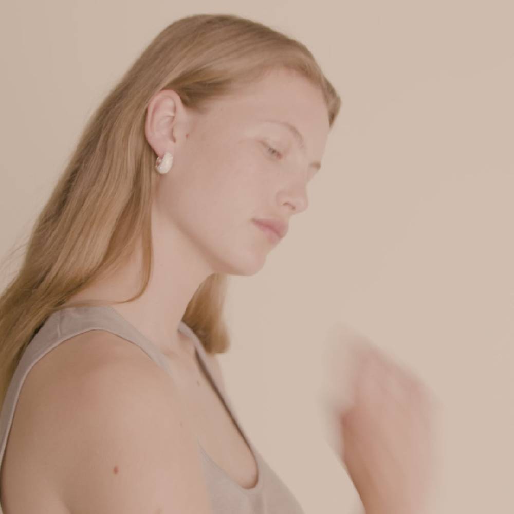 Pilgrim NAOMI Recycelte Kristall-Hoops Versilbert