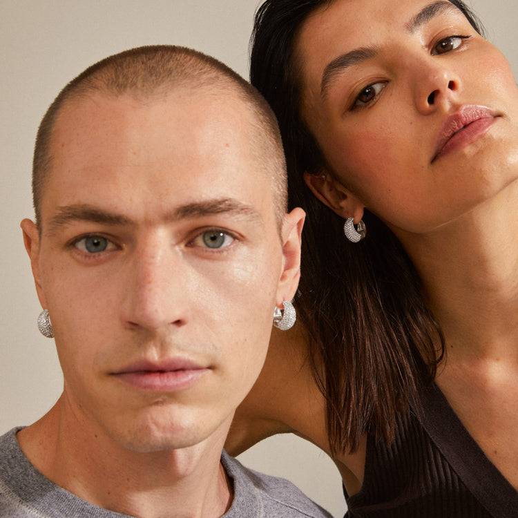 Pilgrim NAOMI Recycelte Kristall-Hoops Versilbert