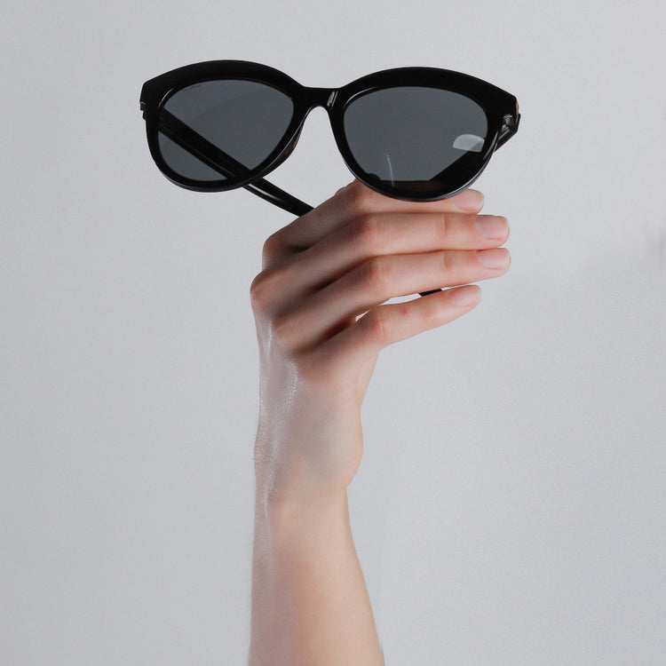 Pilgrim TULIA Cat-Eye-Sonnenbrille Schwarz