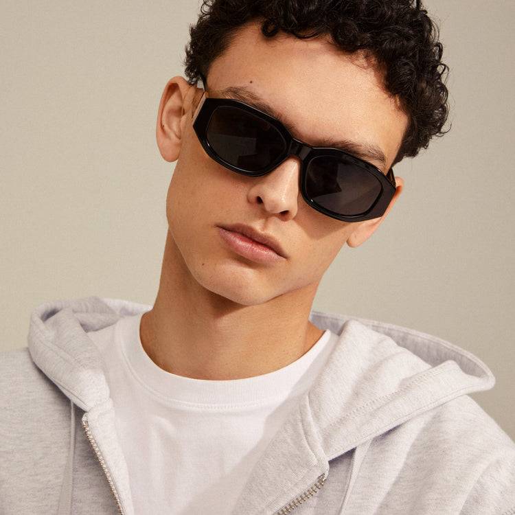 Pilgrim ZAYN Recycelte Sonnenbrille Schwarz/Gold