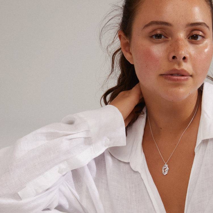 Pilgrim QUINN Recyc.Halskette, Organ. Geformter Anhänger, Versilbert