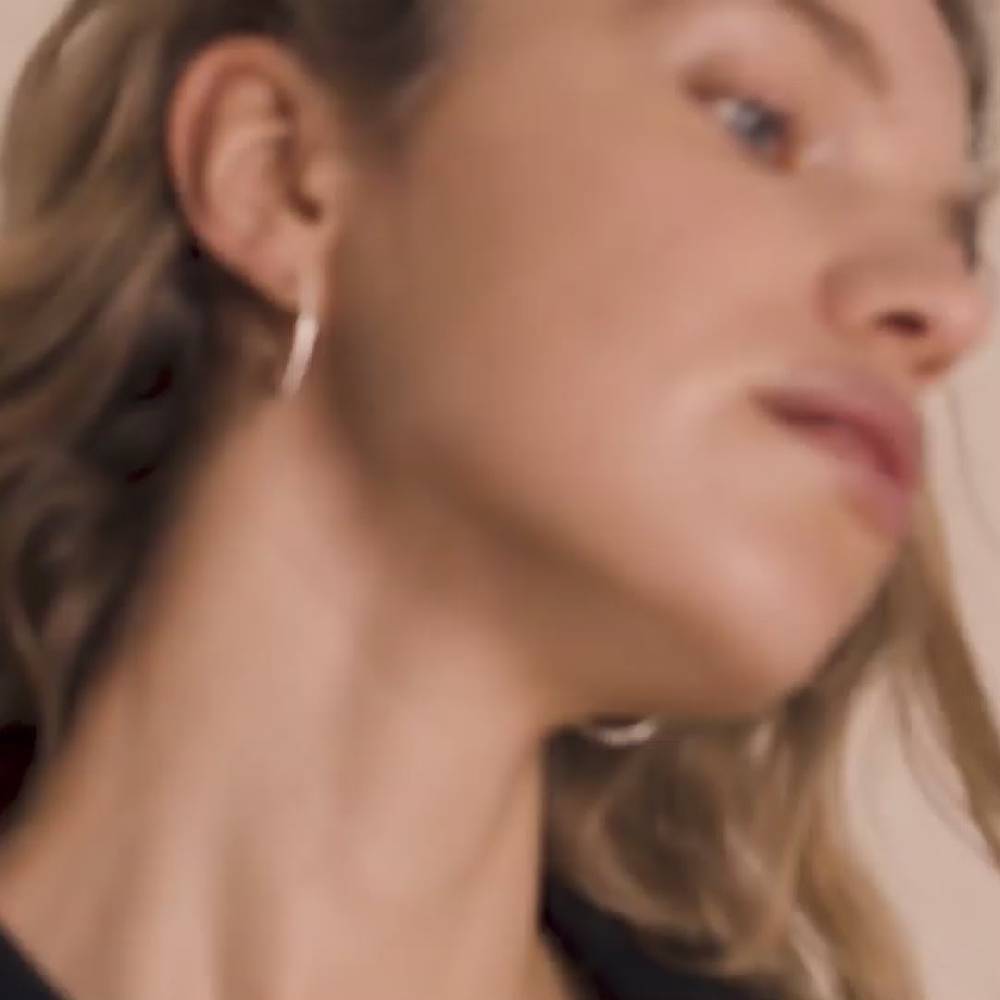 Pilgrim ROBERTA Recycelte Große Kristall-Halbcreolen, Versilbert