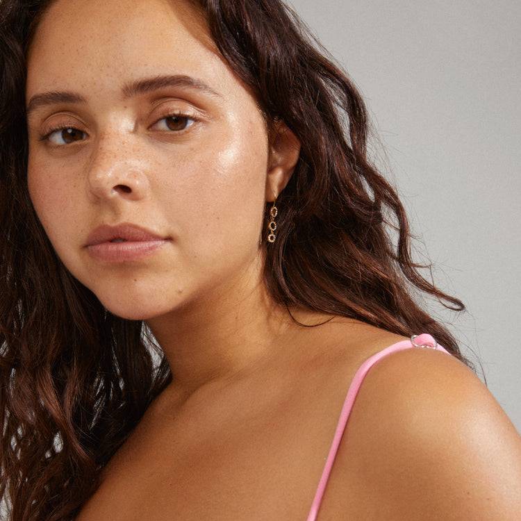 Pilgrim ROGUE Recycelte Kettchen-Kristallohrringe, Vergoldet