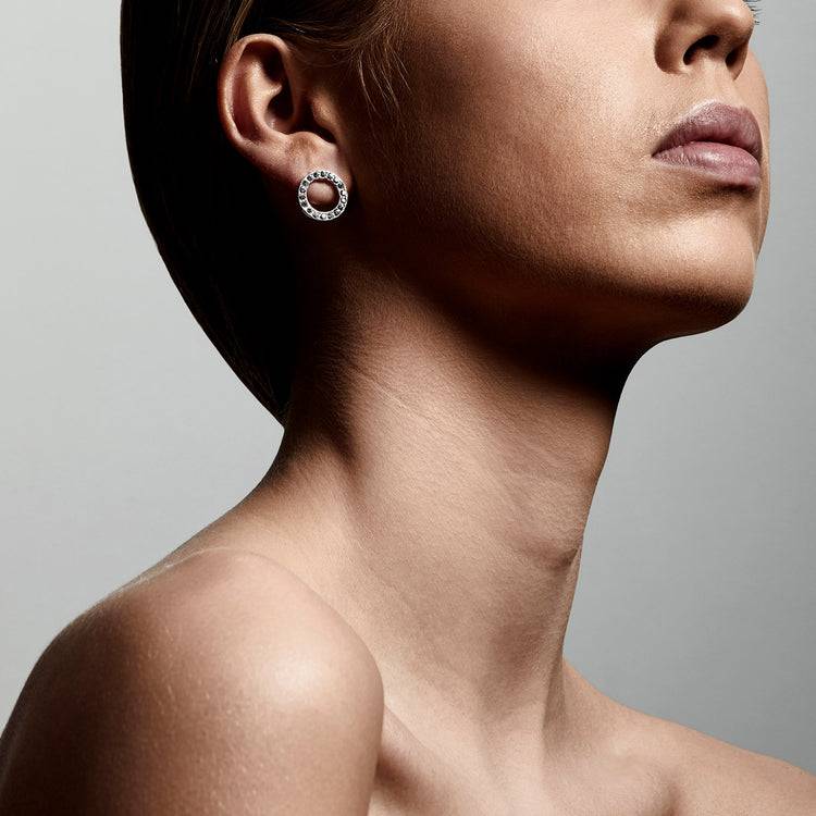 Pilgrim VICTORIA Recycelte Kristallohrringe, Versilbert