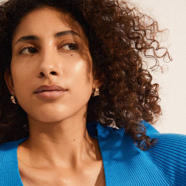 Pilgrim WILLPOWER Recycelte Huggie-Creolen, Vergoldet