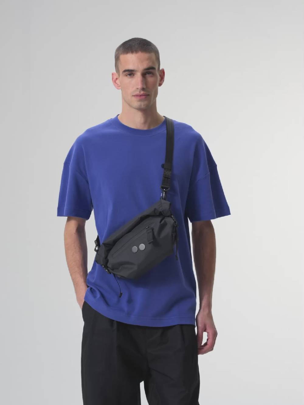 Pinqponq Aksel - Pure Black