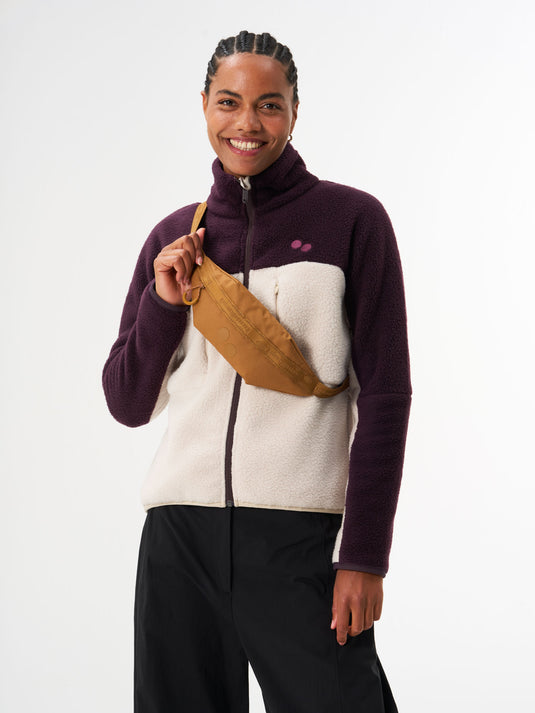 Pinqponq Nik - Ginger Biscuit