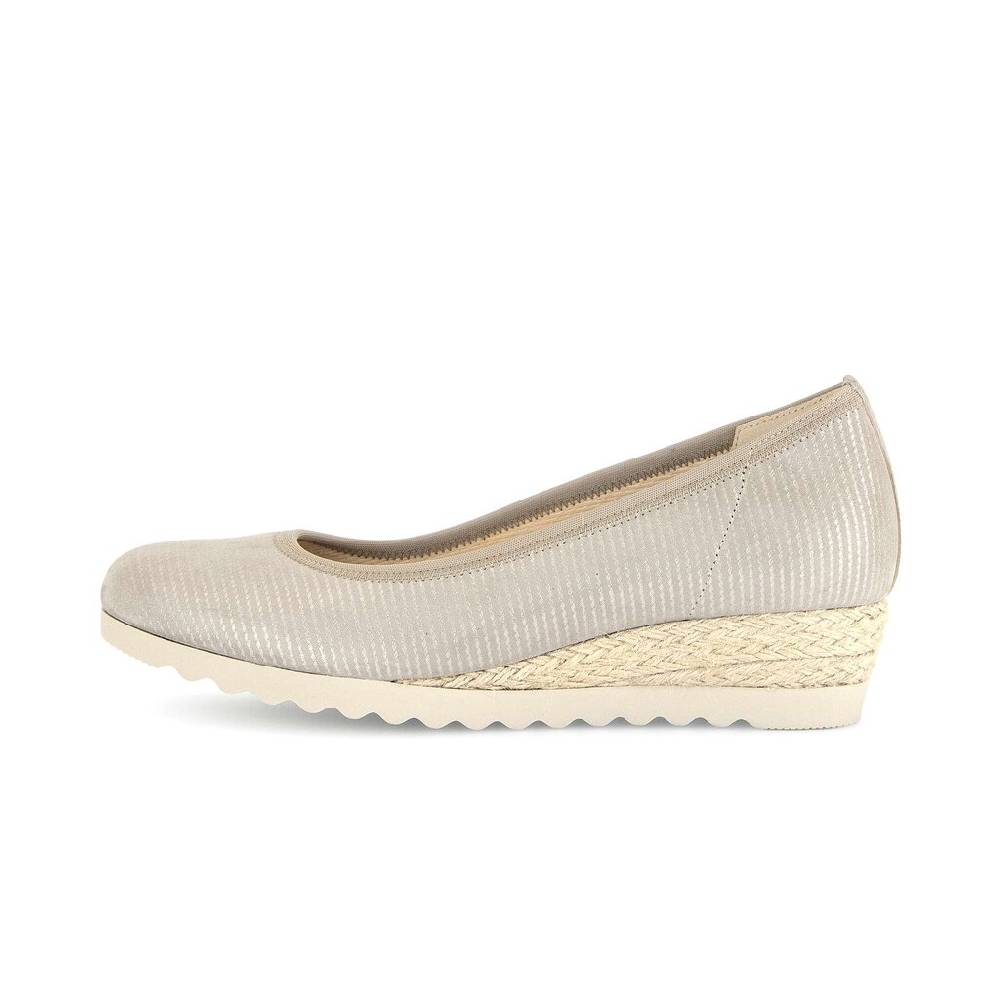 Pius Gabor Keilpumps beige