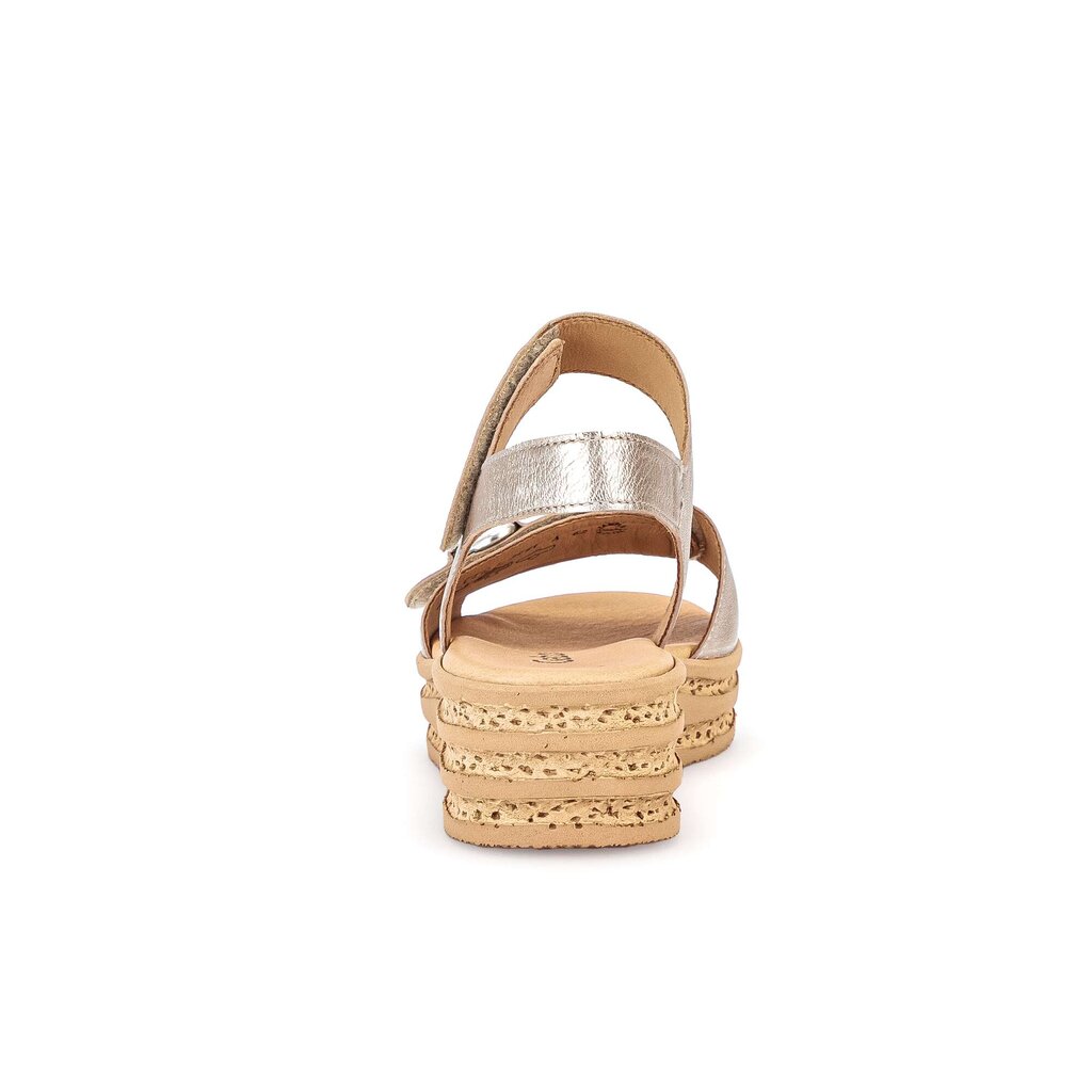 Pius Gabor Plateau Sandale Gold