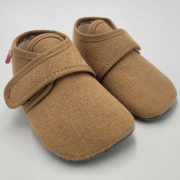 Pololo Barfuß Hausschuh mit Klettverschluss – hellbraun