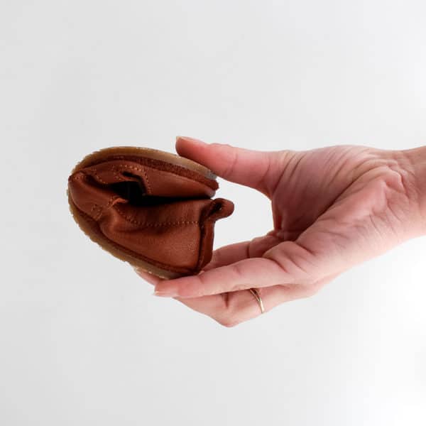 Pololo Barfuß Sandale “Sommer” Braun