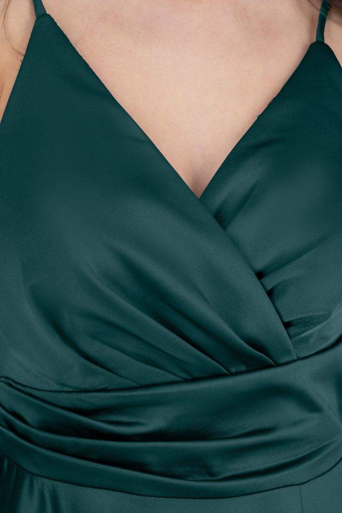 Prestije Spaghetti Kleid Drapiert Mit Beinschlitz