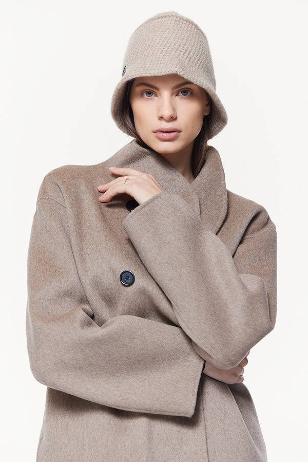 Prinz Berlin Kaschmir Bucket Hat Hand Crochet Beige