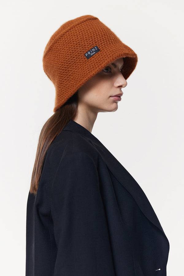 Prinz Berlin Kaschmir Bucket Hat Hand Crochet Karamell