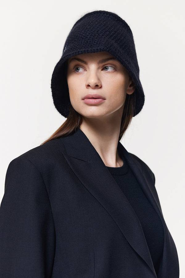 Prinz Berlin Kaschmir Bucket Hat Hand Crochet Schwarz