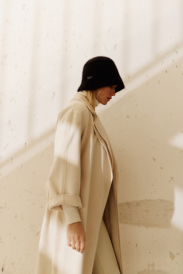 Prinz Berlin Kaschmir Bucket Hat Hand Crochet Schwarz