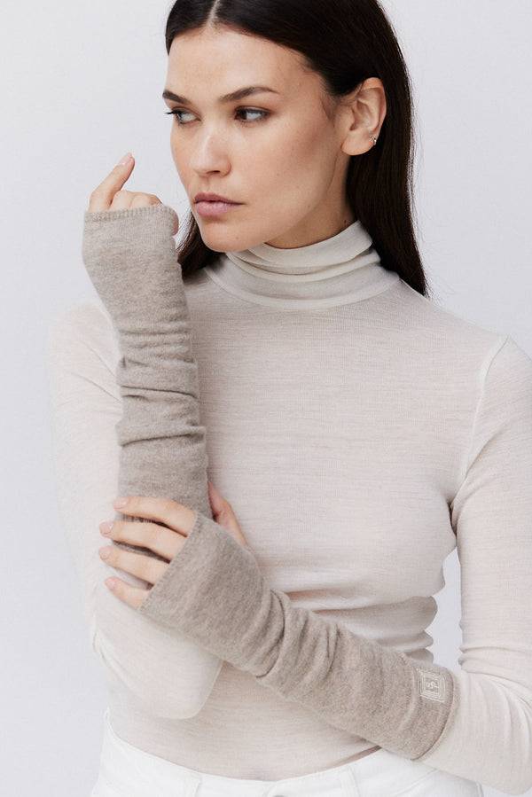 Prinz Berlin Kaschmir Arm Warmers Fine Knit Beige