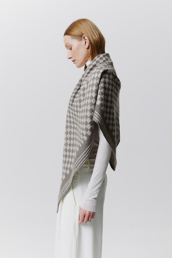 Prinz Berlin Kaschmir Triangle Jacquard Taupe