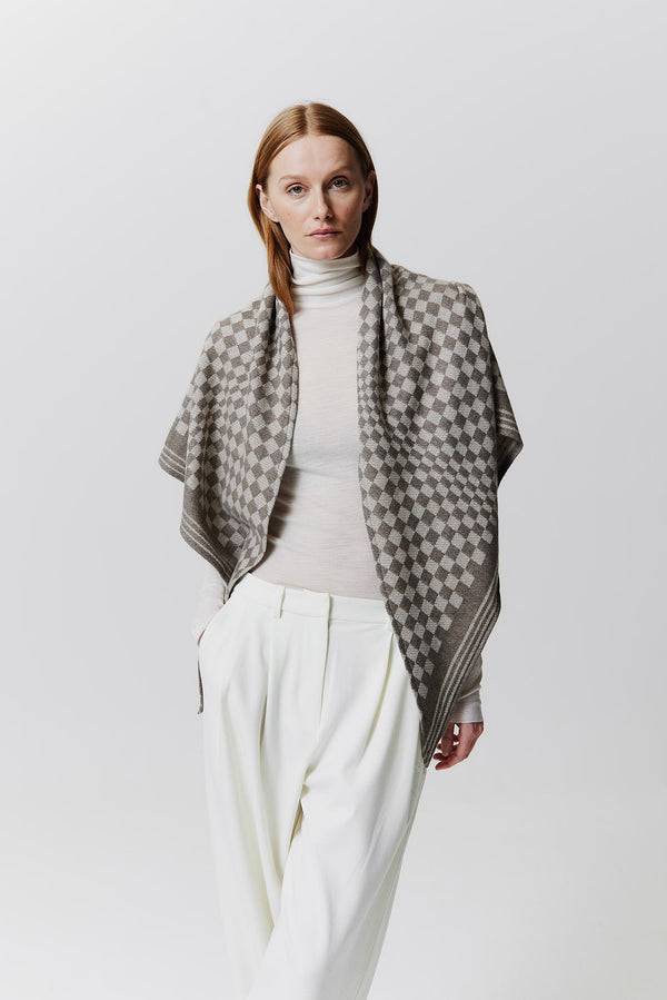 Prinz Berlin Kaschmir Triangle Jacquard Taupe