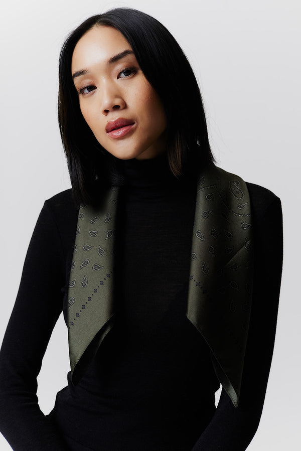 Prinz Berlin Seidentuch Paisley 70 Waldgrün