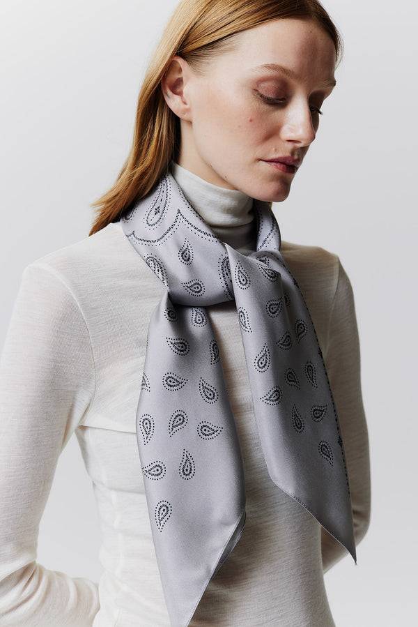 Prinz Berlin Seidentuch Paisley 90 Grau