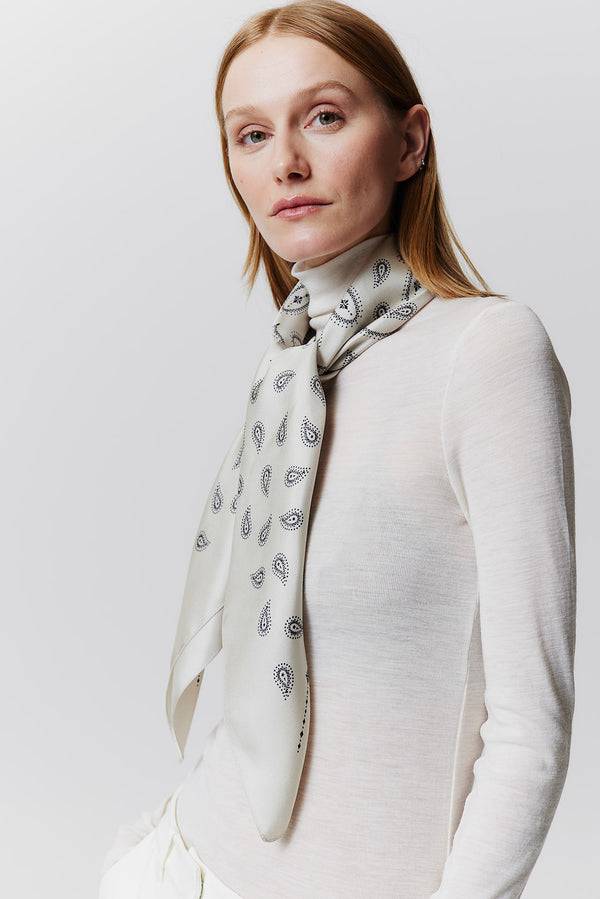 Prinz Berlin Seidentuch Paisley 90 Off-White