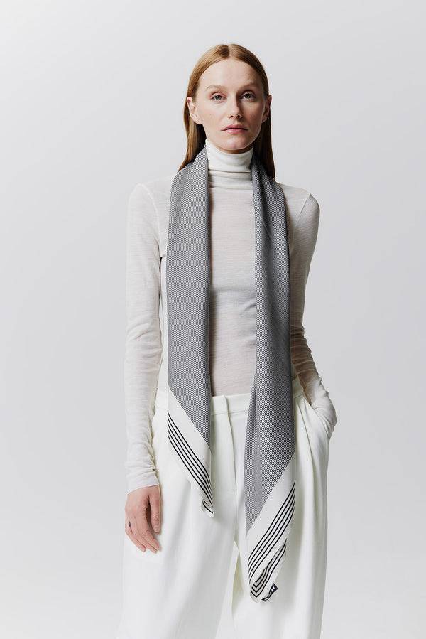 Prinz Berlin Seidentuch Stripes 123 Off-White