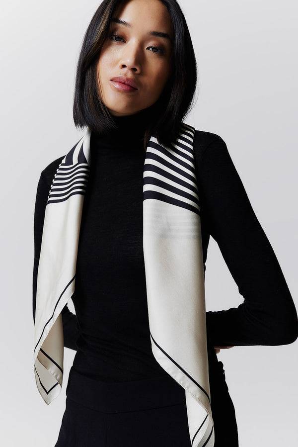 Prinz Berlin Seidentuch Swirl 90 Off-White