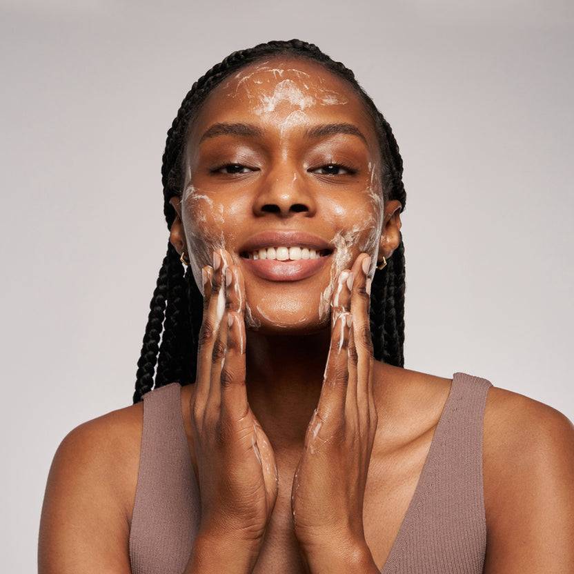 Farm Loves Face AHA/PHA + Organic Aloe Vera Cleanser Gel (120ml)