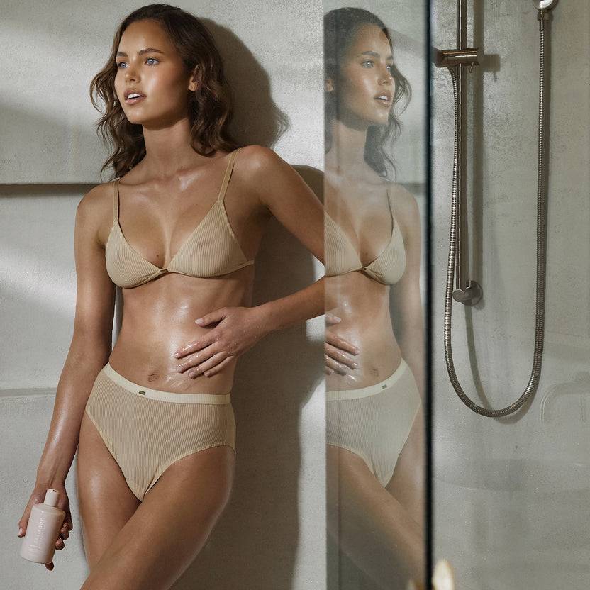 Bali Body Shower Oil (250ml)