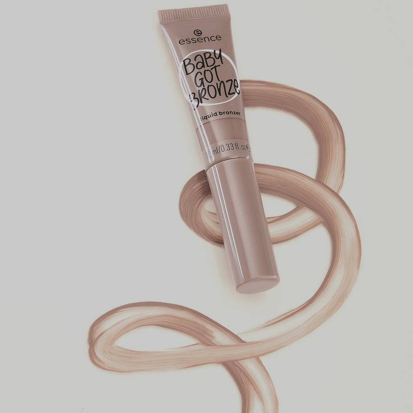 Essence BABY GOT BRONZE Liquid Bronzer (10ml)