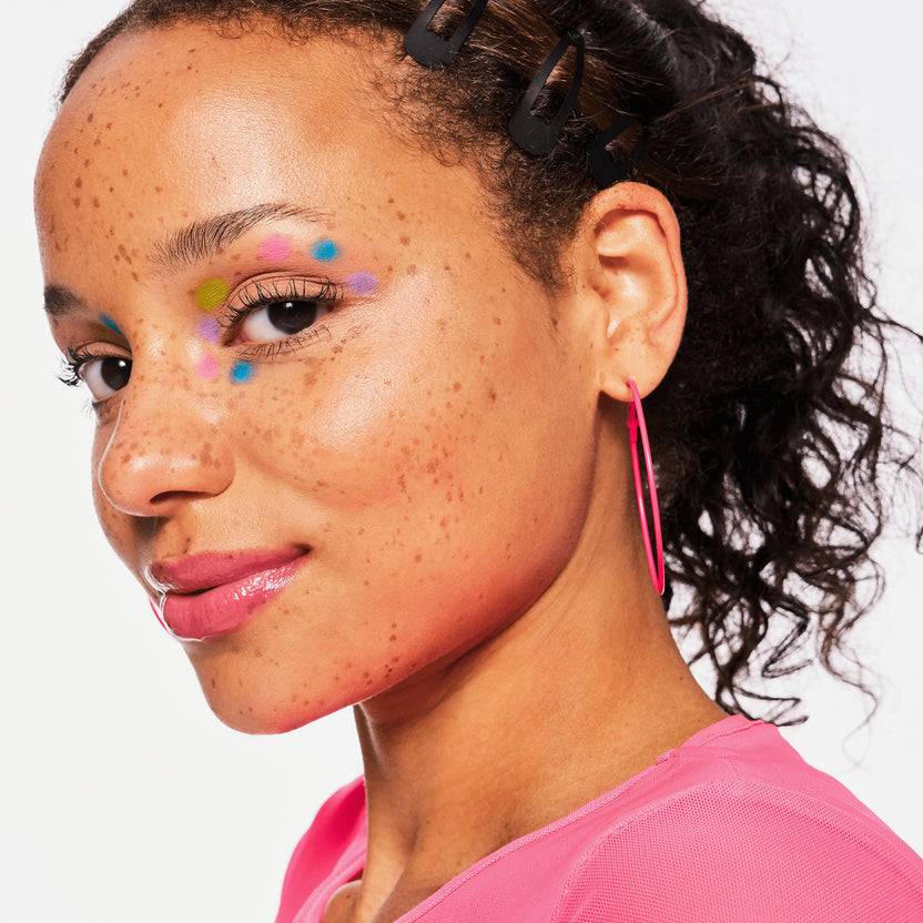 Essence BABY GOT HOLO GLOW Highlighter Stick 10 (5g)