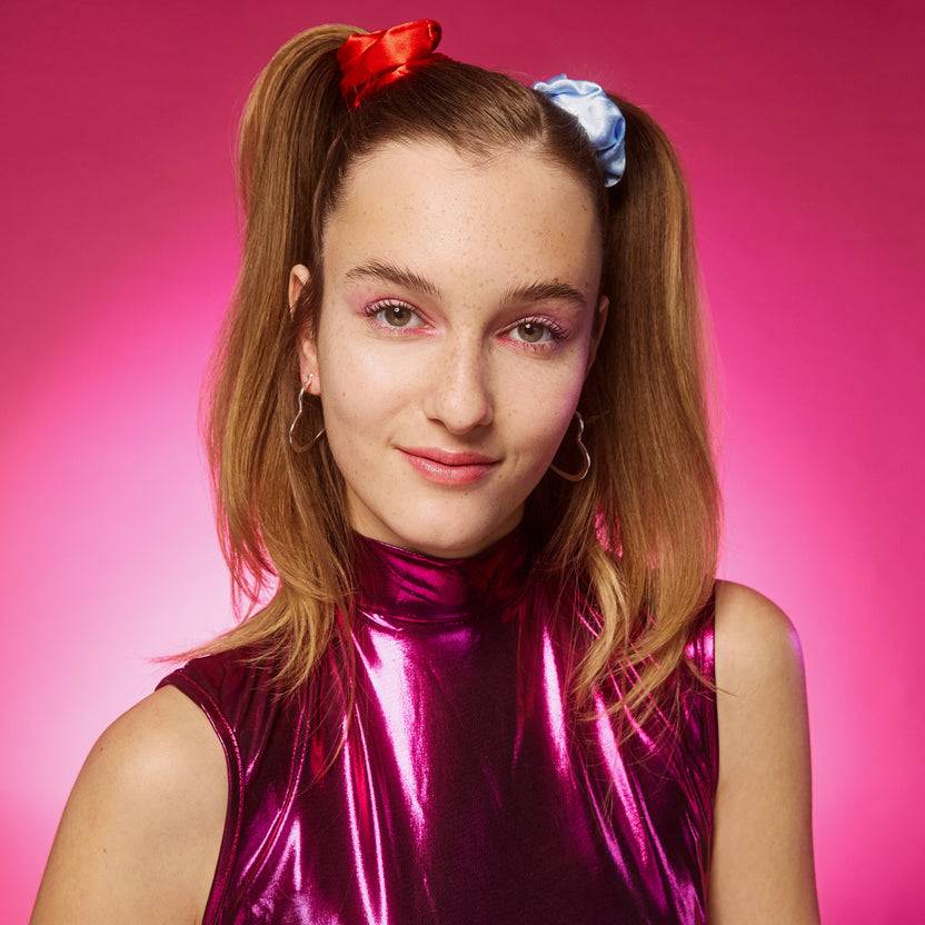 Essence Harley Quinn Eyeshadow Palette (10.2g)