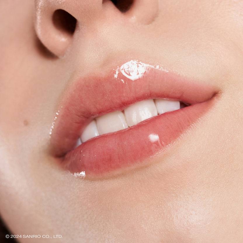 Essence Hello Kitty Glowing Lipgloss (5ml)