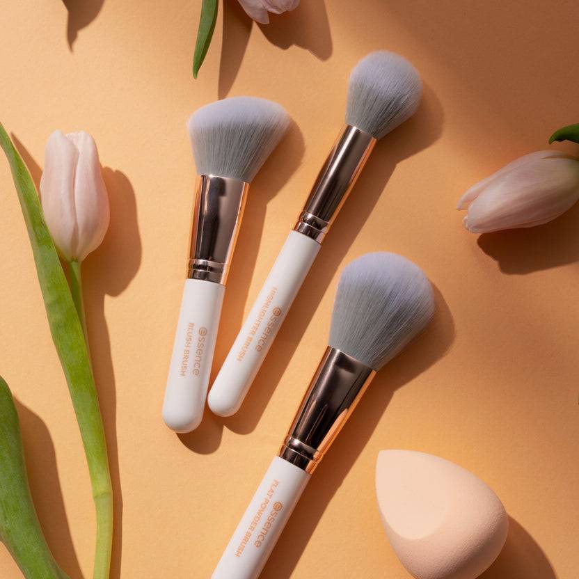 Essence MAKEUP AND BAKING SPONGE