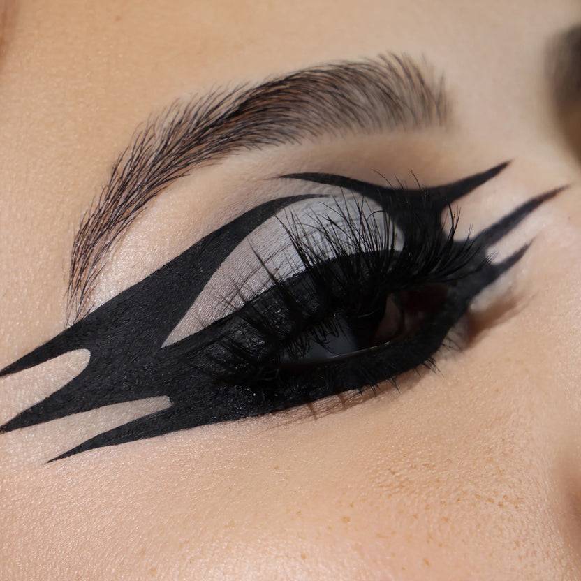 Glamlite Cosmetics Ghost Face™ X Glamlite Knife Eyeliner (2.2ml)