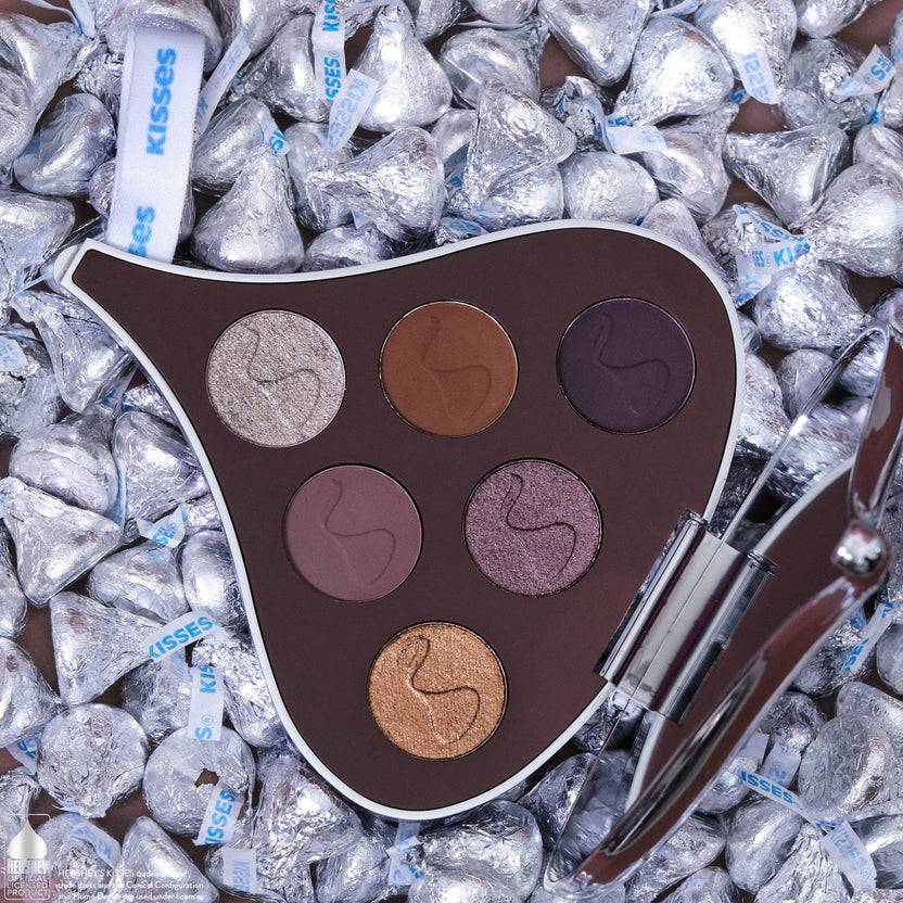 Glamlite Cosmetics Hershey's Kisses X Glamlite Milk Chocolate Palette (6.6g)