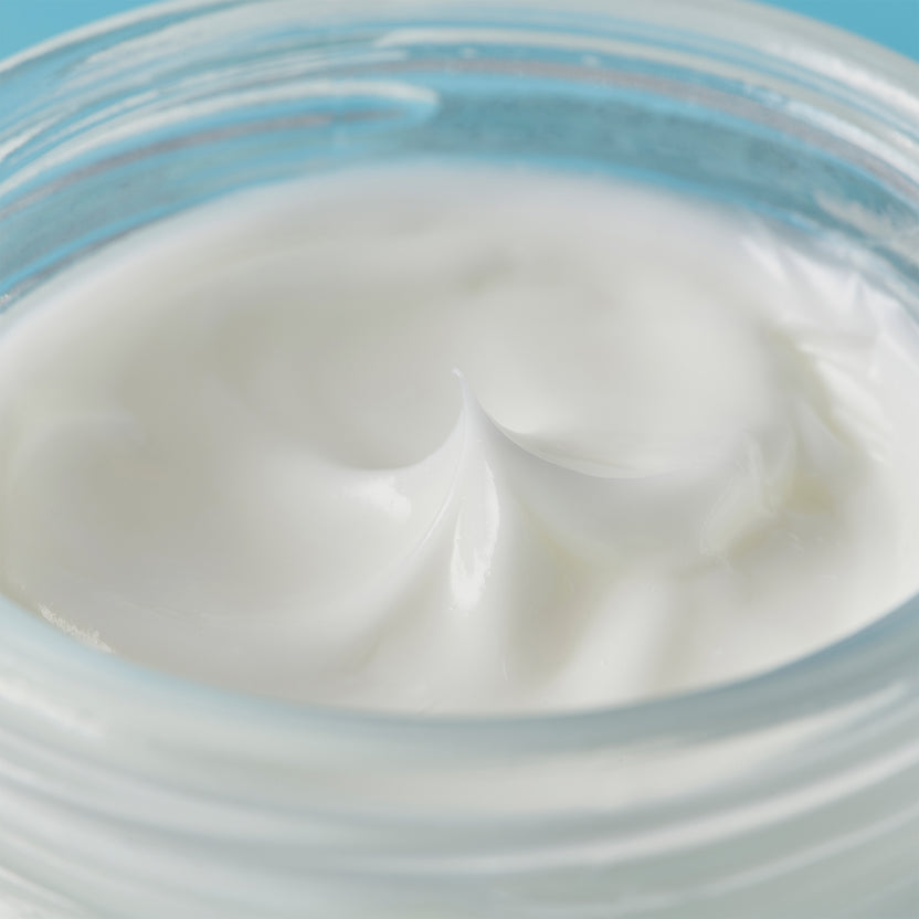 Super Facialist Hyaluronic Acid Firming Super Lift Day Cream (50ml)