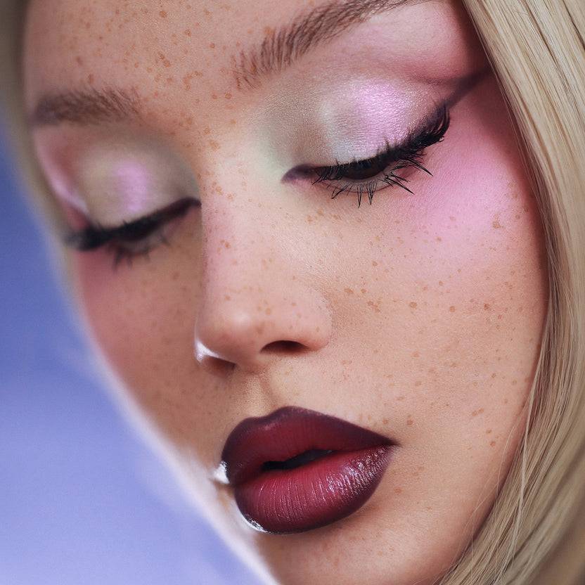 Karla Cosmetics Seamless Satin Highlighter (4.2g)