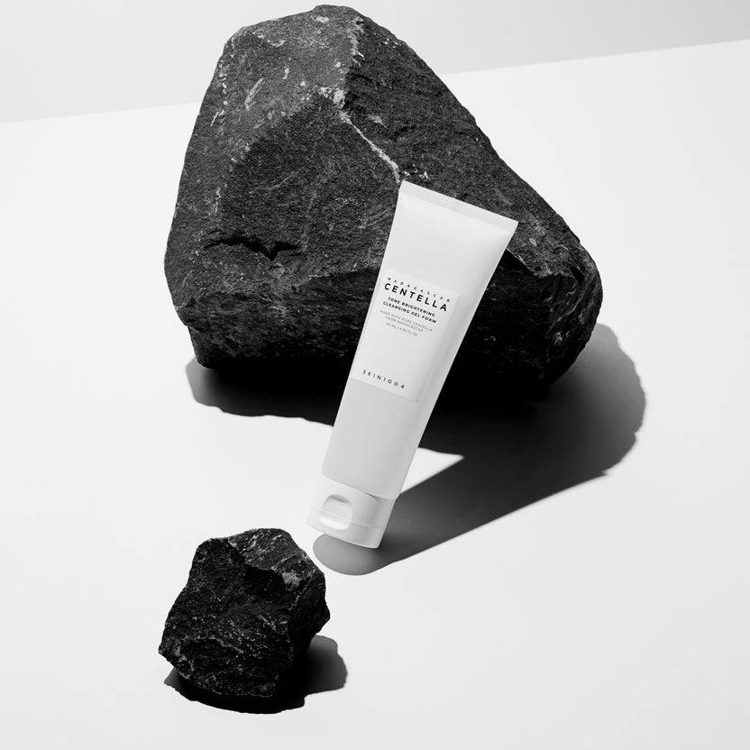 SKIN1004 Madagascar Centella Tone Brightening Cleansing Gel Foam (125ml)