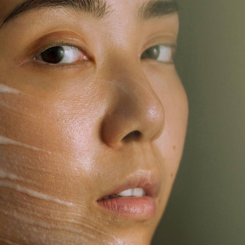 MÁDARA Cosmetics Brightening AHA Peel Mask (60ml)